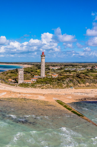 hebergement bord mer ile de re