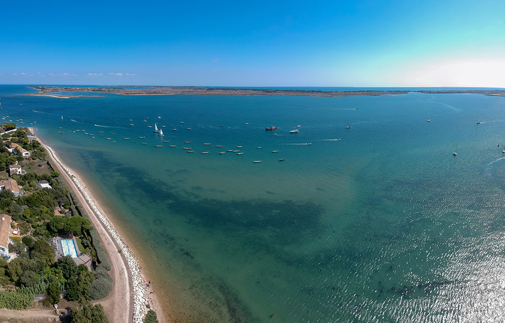 les portes en re village bord de mer