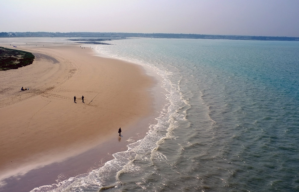 plage loix en re tourisme